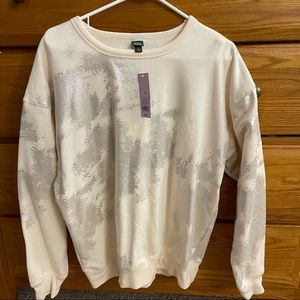 Brand New wild Fable sweatshirt size Medium